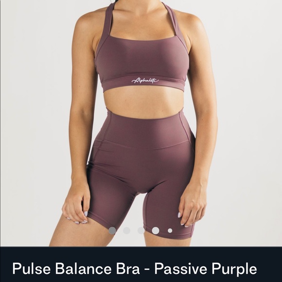 Alphalete Other - Size XL Alphalete Pulse bra in color Passive brand new with tags and duster bag